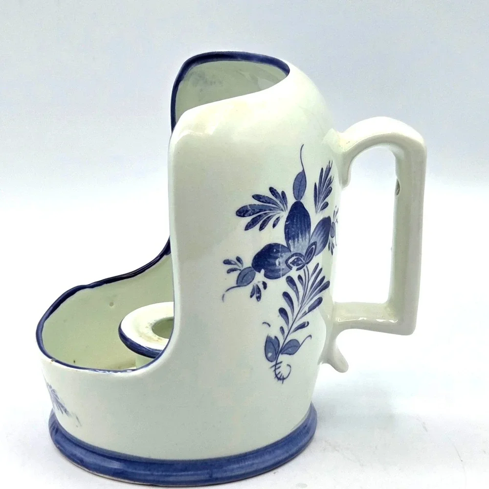 Wall  Candle‎ Holder Blue and White Porcelain  or Table Top With Handle  Vintage